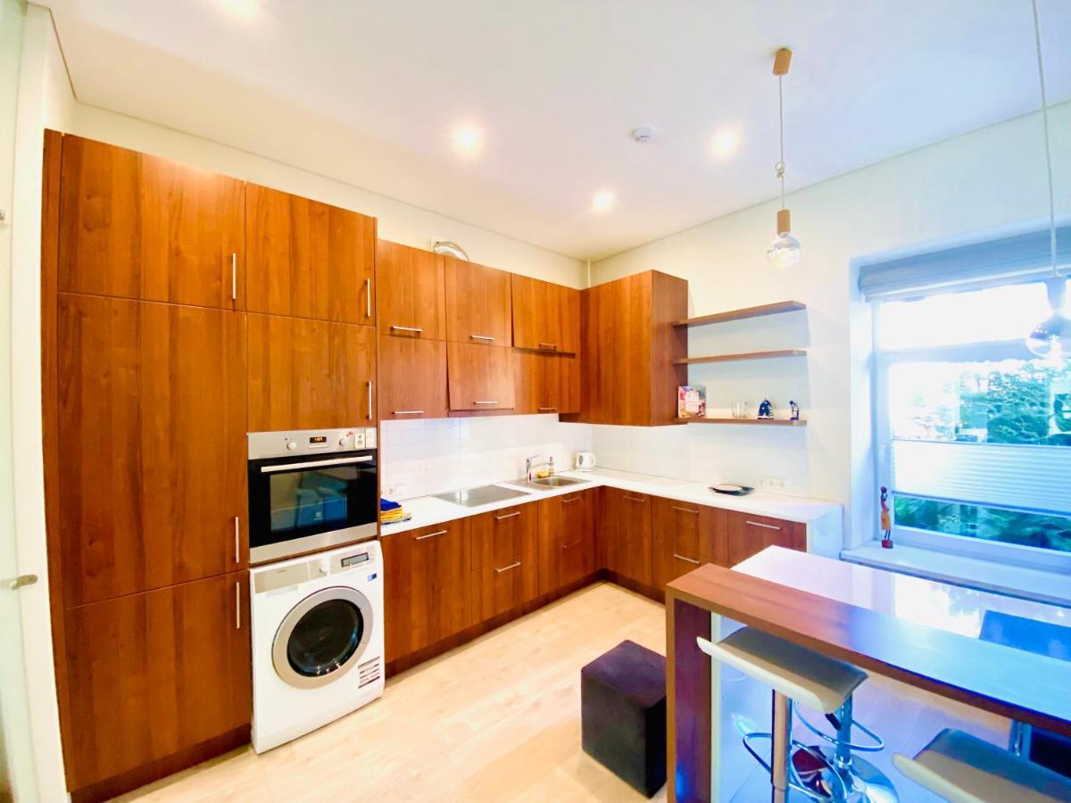 Great Flat With Terrace In Oldtown-Prime Rentals Kaunas Luaran gambar
